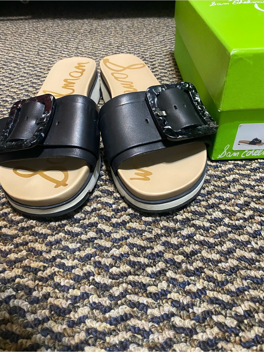 Sam Edelman Black Buckle Slide Sandals
Sandal Size 10